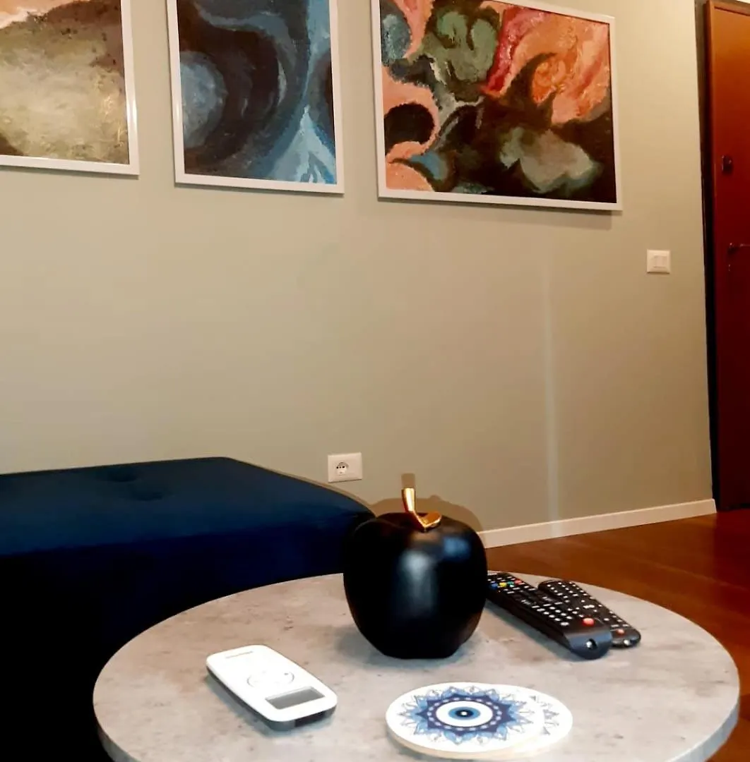 Edea Flat Apartment Tirana 0*,